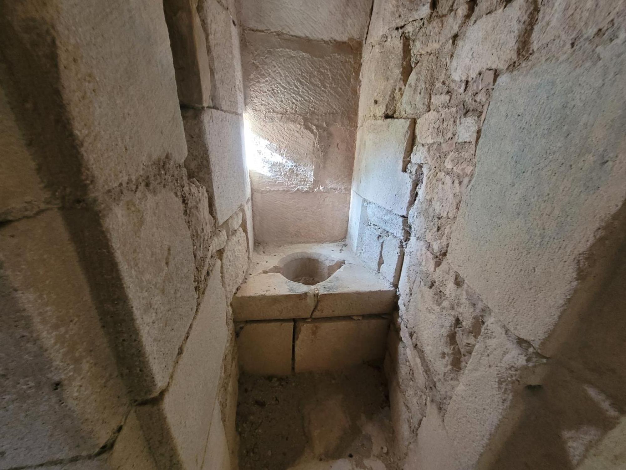 La Cour Du Chateau La Charité-sur-Loire Buitenkant foto