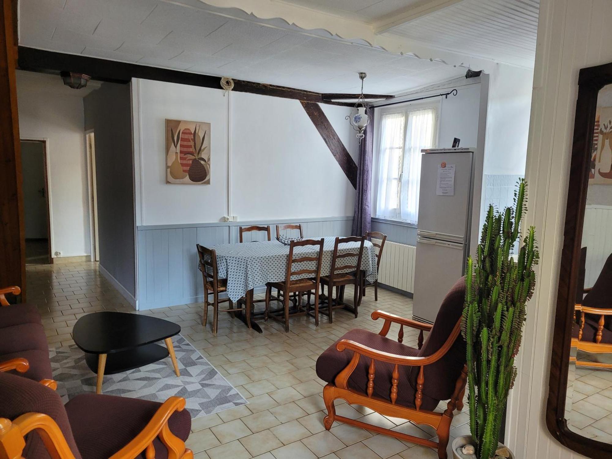 La Cour Du Chateau La Charité-sur-Loire Buitenkant foto